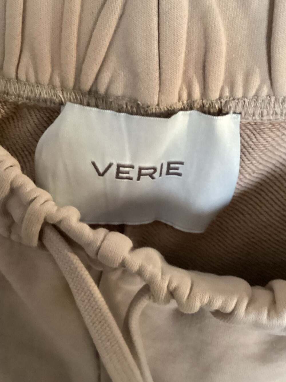Verie Organic Cotton Jogger Sweatpants in Sand Size S - Picture 2 of 4